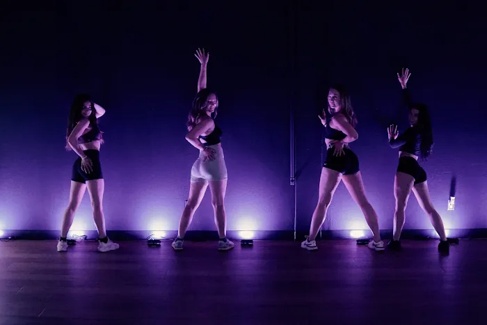 Groove Dance Fitness Studio Picture 10
