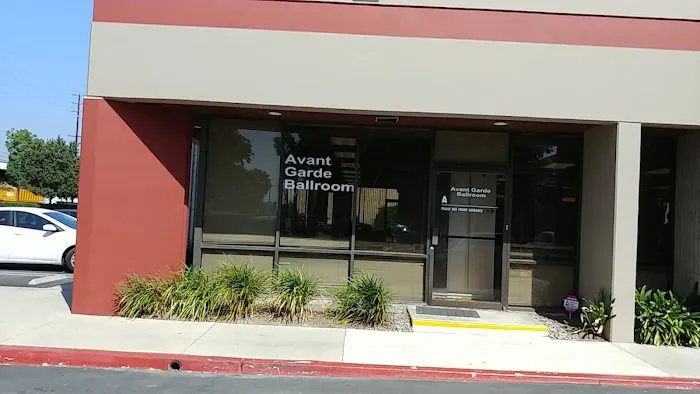 Avant Garde Ballroom Picture 9