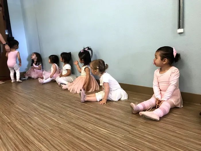Creation Station Dance-Tustin Picture 1