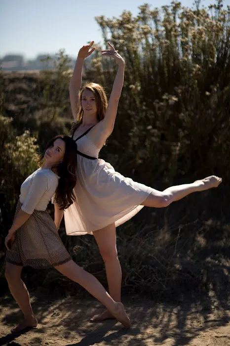 Newport Dance Theater Picture 5