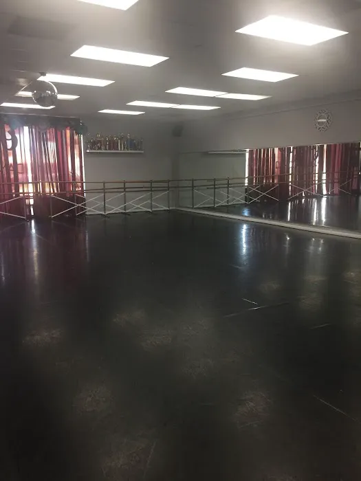 ALIGN BALLET METHOD ORANGE COUNTY Picture 10