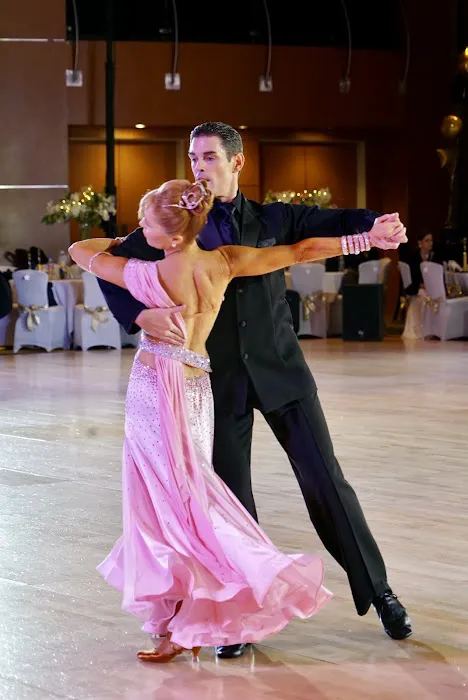 JT Ballroom Dance Studio Picture 2