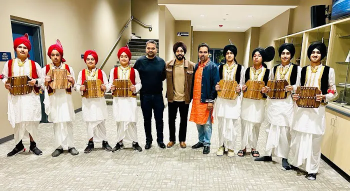 Blitz Bhangra Academy Picture 10