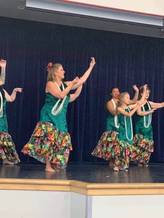 Noelani's Hula Dance Studio Picture 4