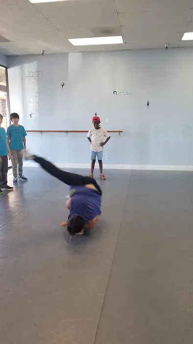 DAB Dance studio Picture 4