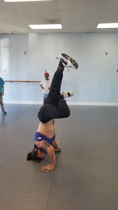 DAB Dance studio Picture 3