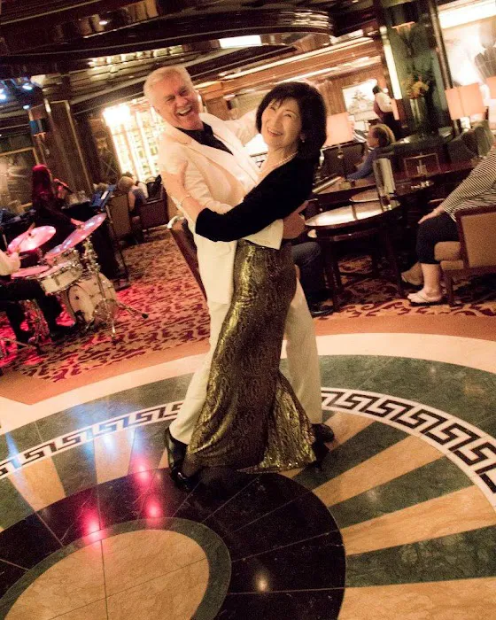 Phill's Ballroom Dance Studio Picture 2