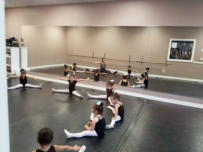 On Pointe Dance Studio Picture 10