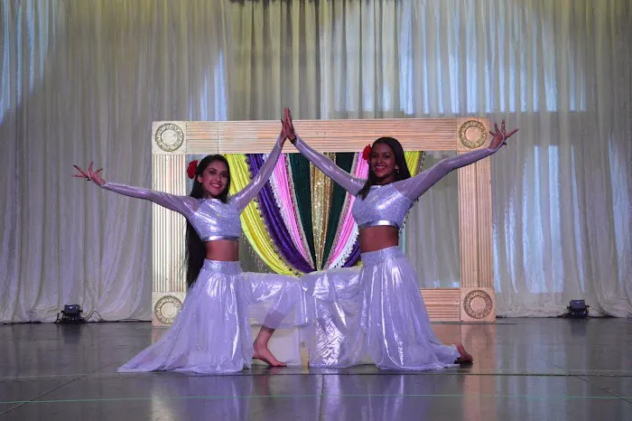 Rhythms Bollywood Dance Picture 3