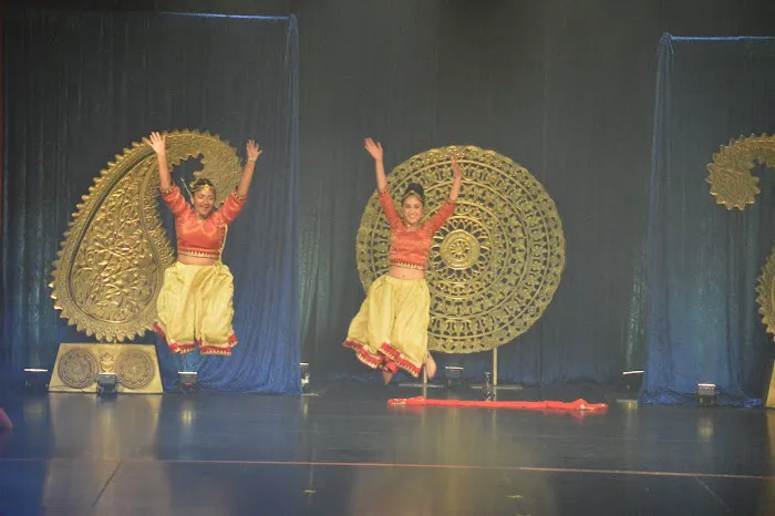 Rhythms Bollywood Dance Picture 9