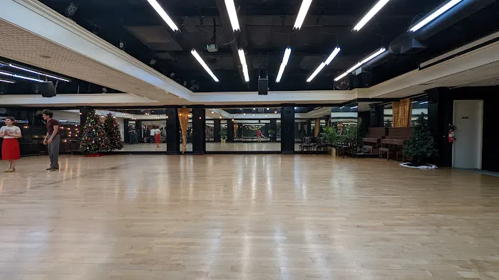 ATOMIC Ballroom Picture 4