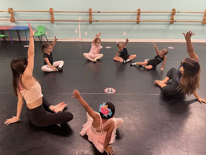 Reflections in Dance Picture 5