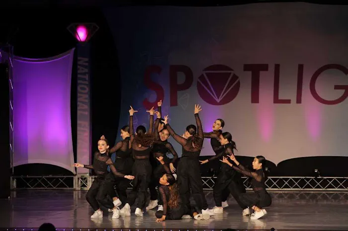 Reflections in Dance Picture 9