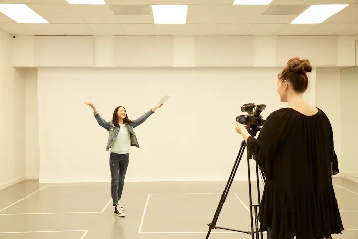 Releve Studios Picture 8