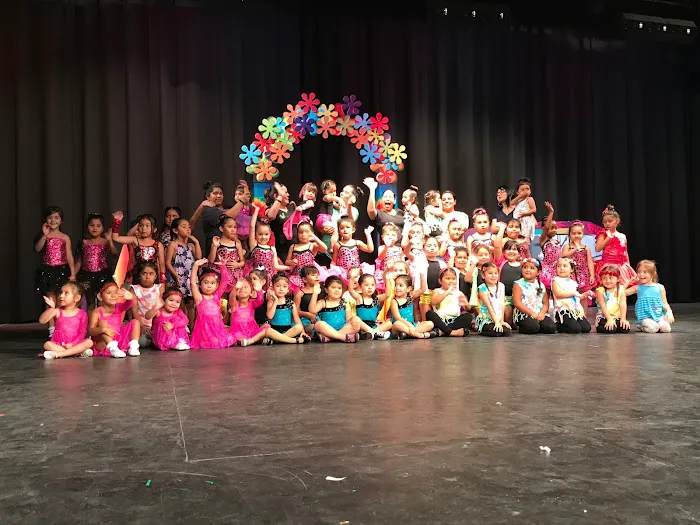 FOX STUDIO of Dance & Gymnastics Picture 4