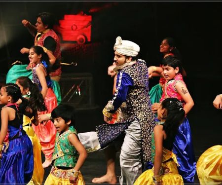 Bollywood Dance Lessons for Boys, Girls, Adults- West Hills, Thousand Oaks, Los Angeles