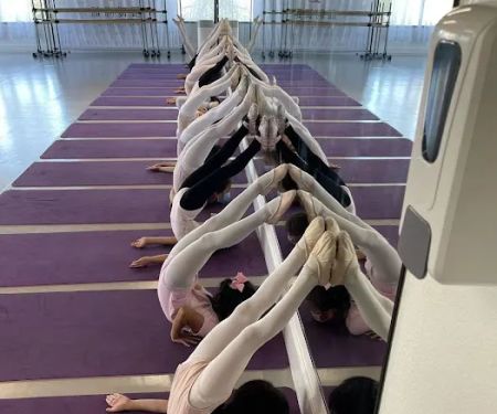Yali Dance Studio - SYY International Culture Center