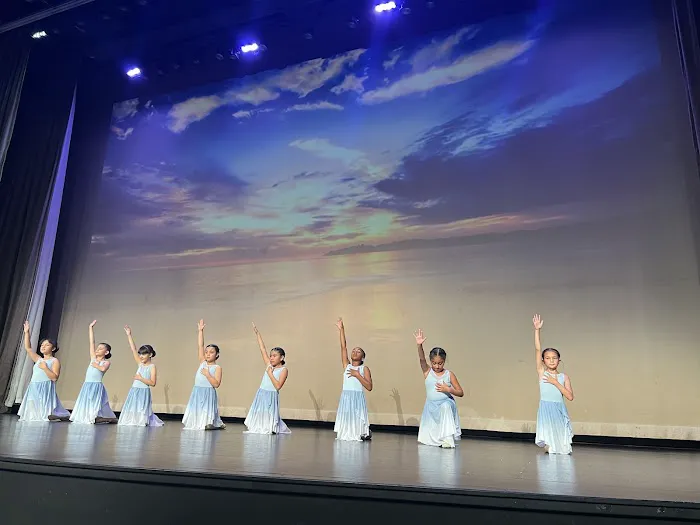 Uplifting Arts Academy Picture 2