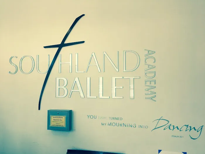 Southland Ballet Academy (Irvine Studio) Picture 3