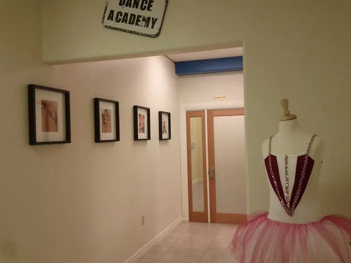 DanceLova Dance Academy (Irvine Studios) Picture 10