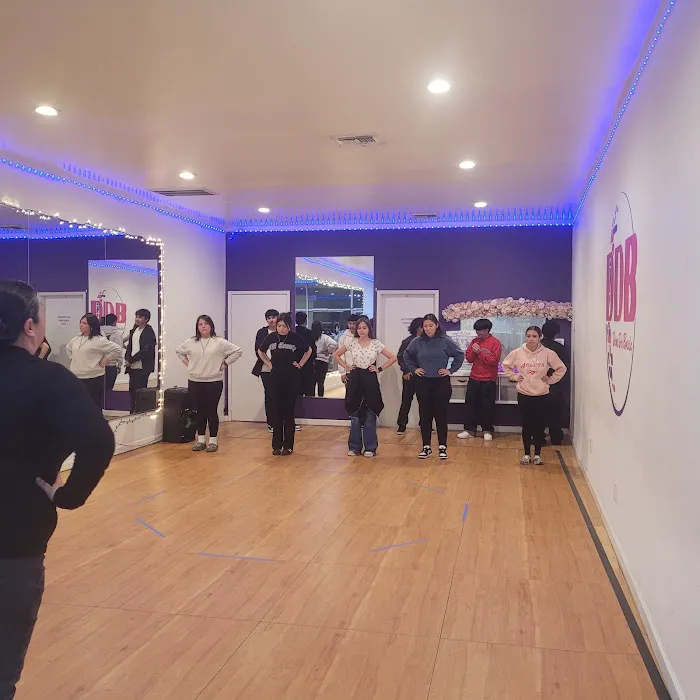 Diaz De Baile - DDB Studio Picture 4