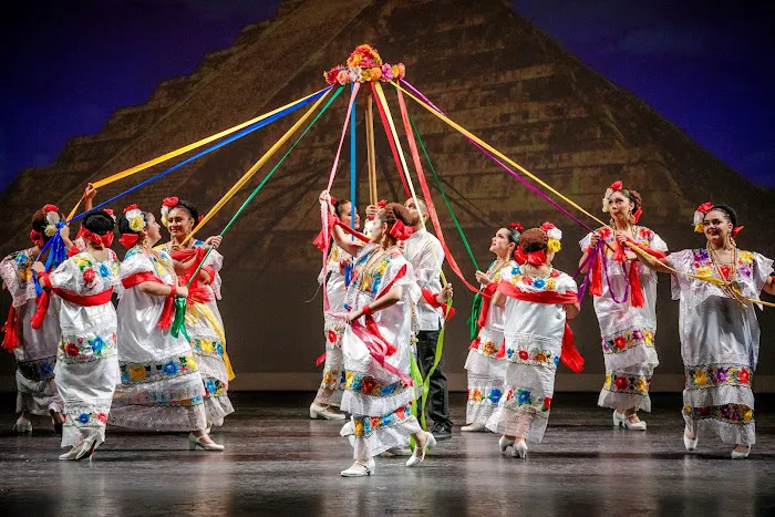 Ballet Folklorico De Riverside Picture 2
