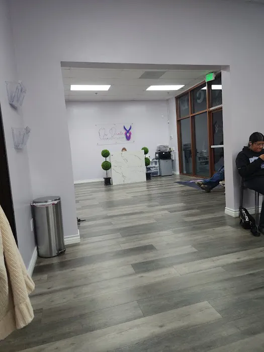On Pointe TOO Dance Studio Picture 8