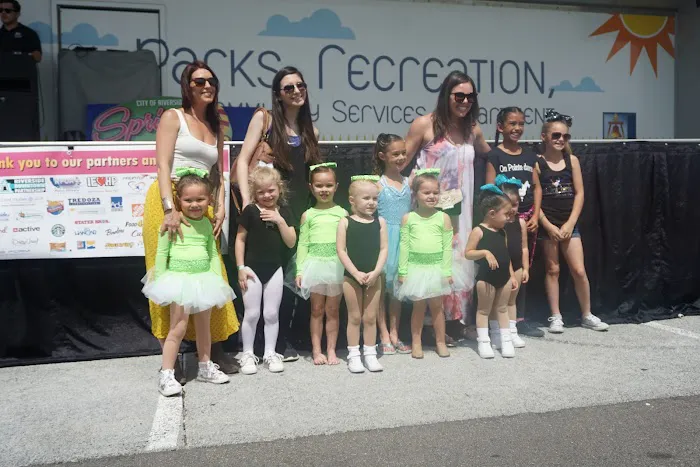 On Pointe TOO Dance Studio Picture 3
