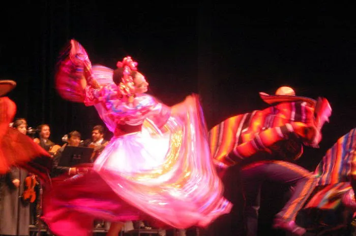 BALLET FOLKLORICO LEYENDA Picture 5