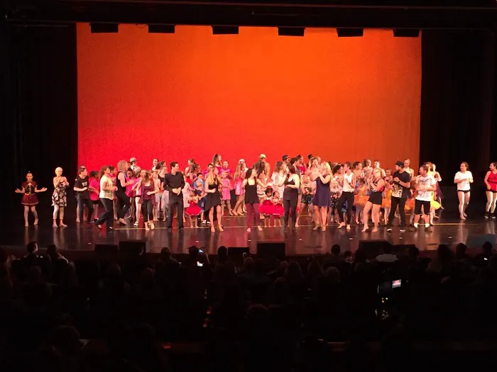 Dance Works Picture 2