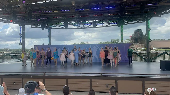 Dance Works Picture 7