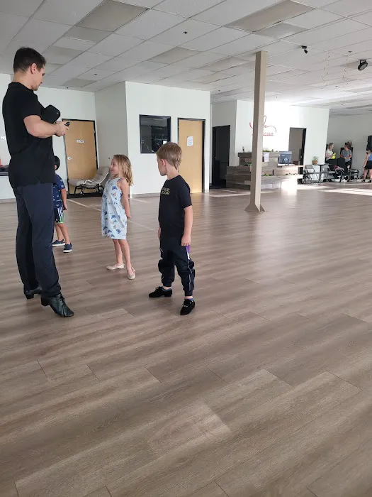 Dance Code Ballroom Studio Picture 5