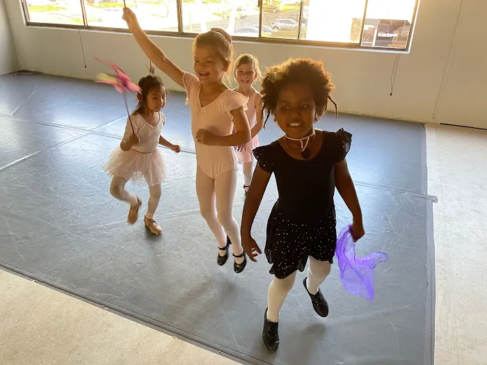Spectrum Dance Center Picture 6
