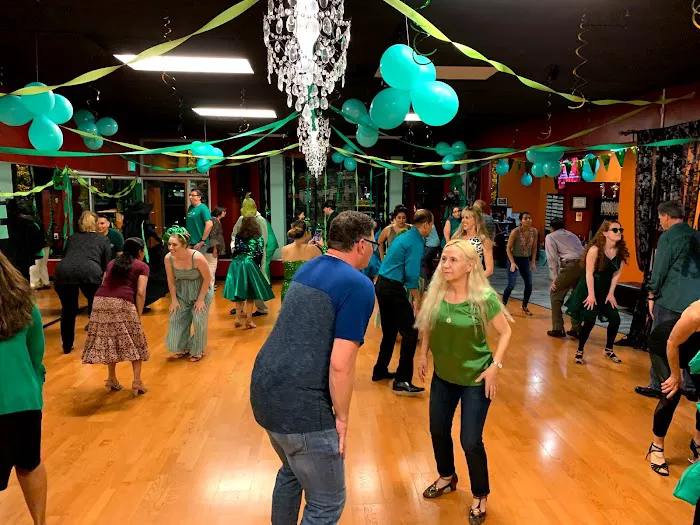Arthur Murray Dance Studio Valencia Picture 6