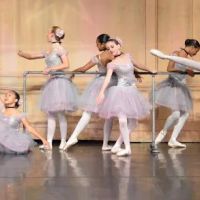 Dance Studio 84 ico