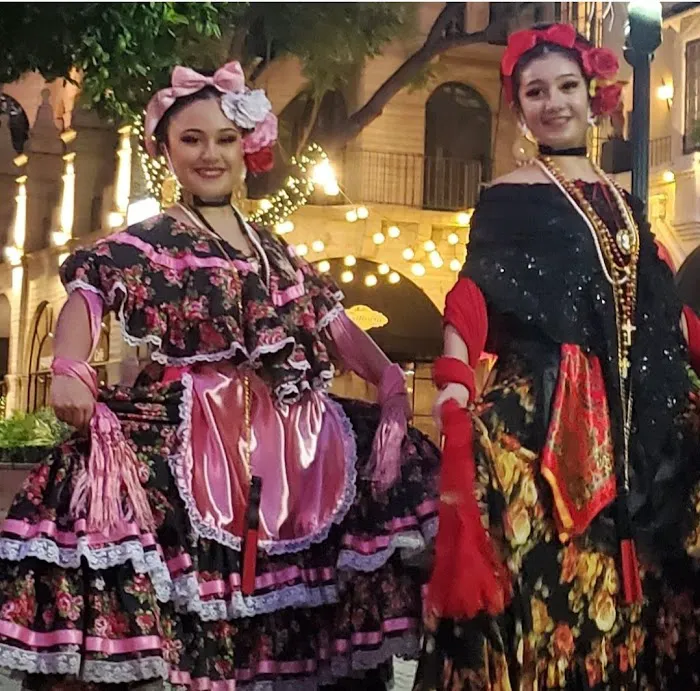 Grupo Folclorico Cielito Lindo Picture 6