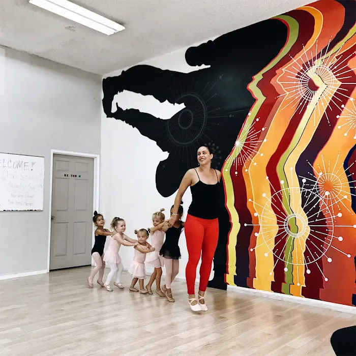 RISE Dance & Yoga Picture 4