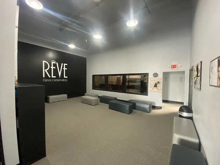 RÉVE Dance Conservatory Picture 3