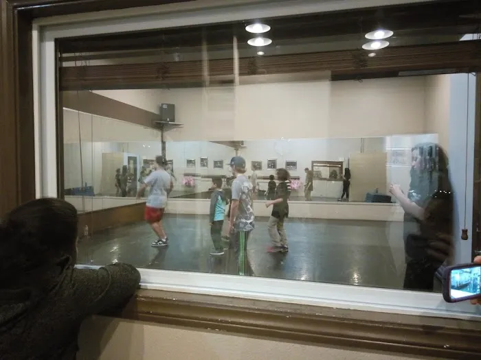 RÉVE Dance Conservatory Picture 10