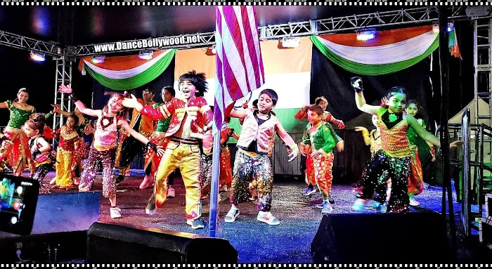 Bollywood Hip hop fusion Dance classes for Boys, Girls & Adults Picture 10