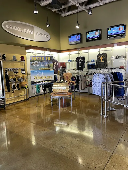 Gold's Gym Thousand Oaks Picture 10