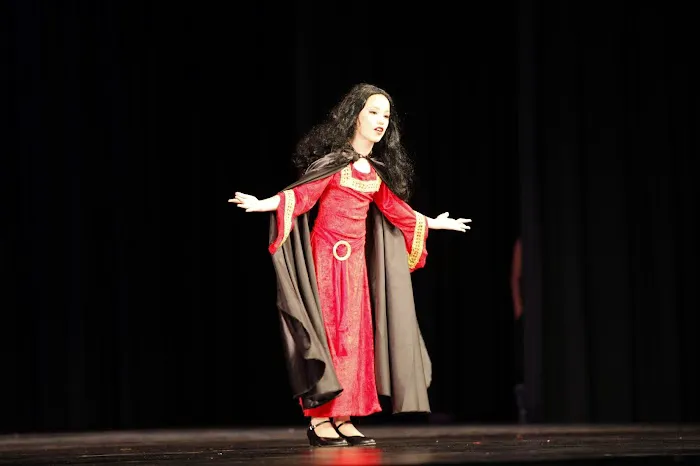 The Center Stage Studio Picture 8
