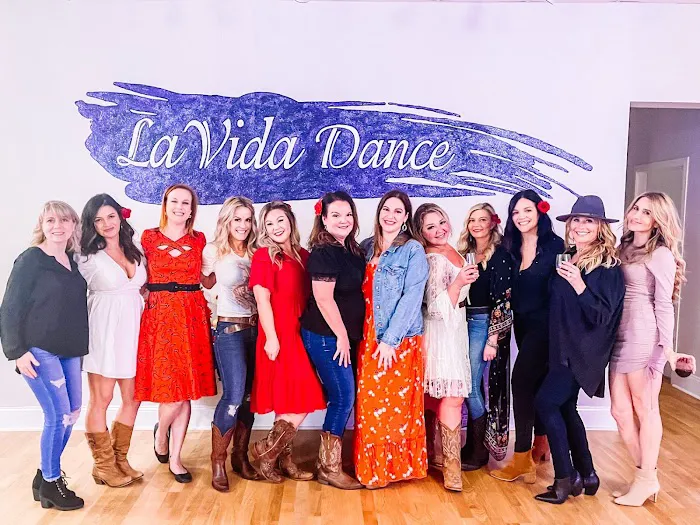 La Vida Dance Picture 4