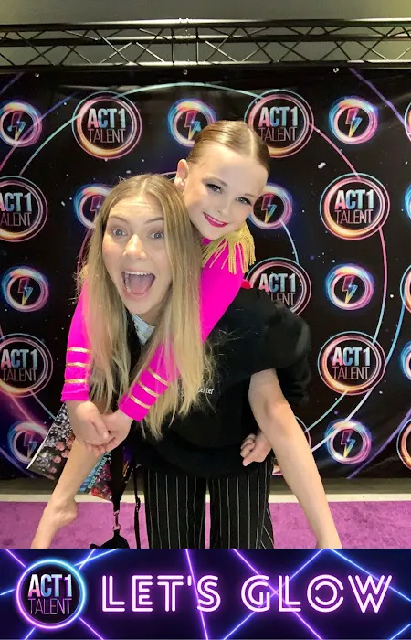 Oasis Dance Center Picture 4
