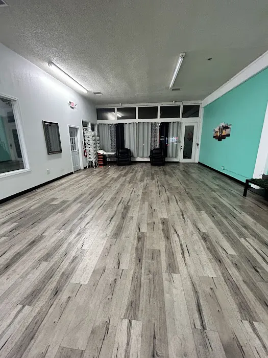 RICKY'S 805 SALSA CLASSES Picture 2