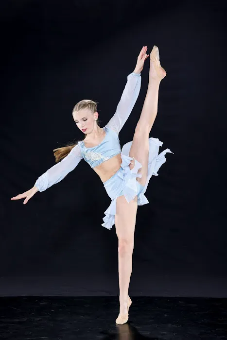 Starlight Dance Center Picture 8
