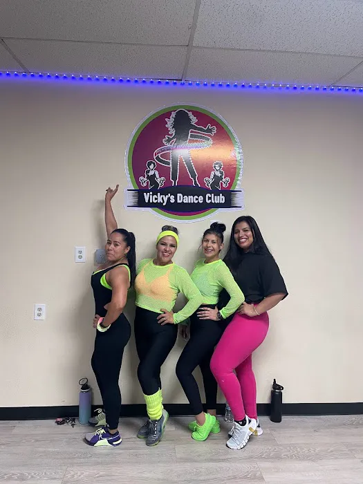 Vicky's Dance Club Picture 2
