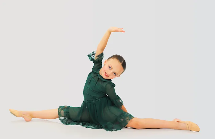 Motion Dance Center Picture 6