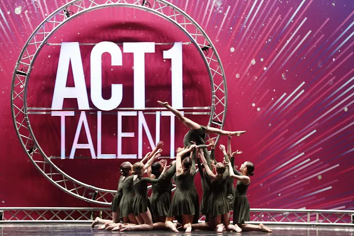Starlight Dance Academy Picture 8