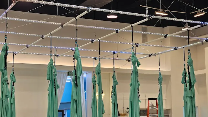 The Aerial Studio Picture 2